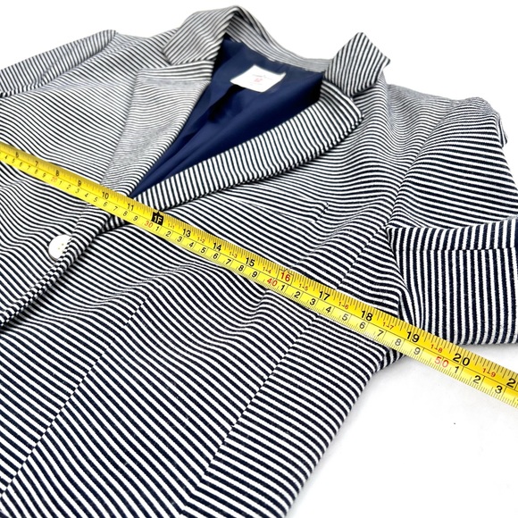 GAP The Academy Blazer Navy Blue and White Striped Size 12 - Picture 7 of 10